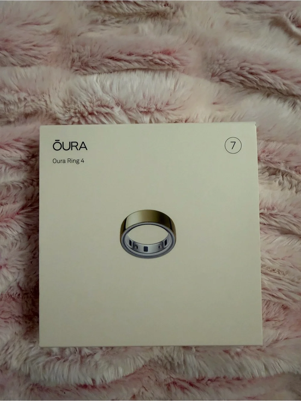 Oura Ring 4 Size 7 Smart Ring in Gold